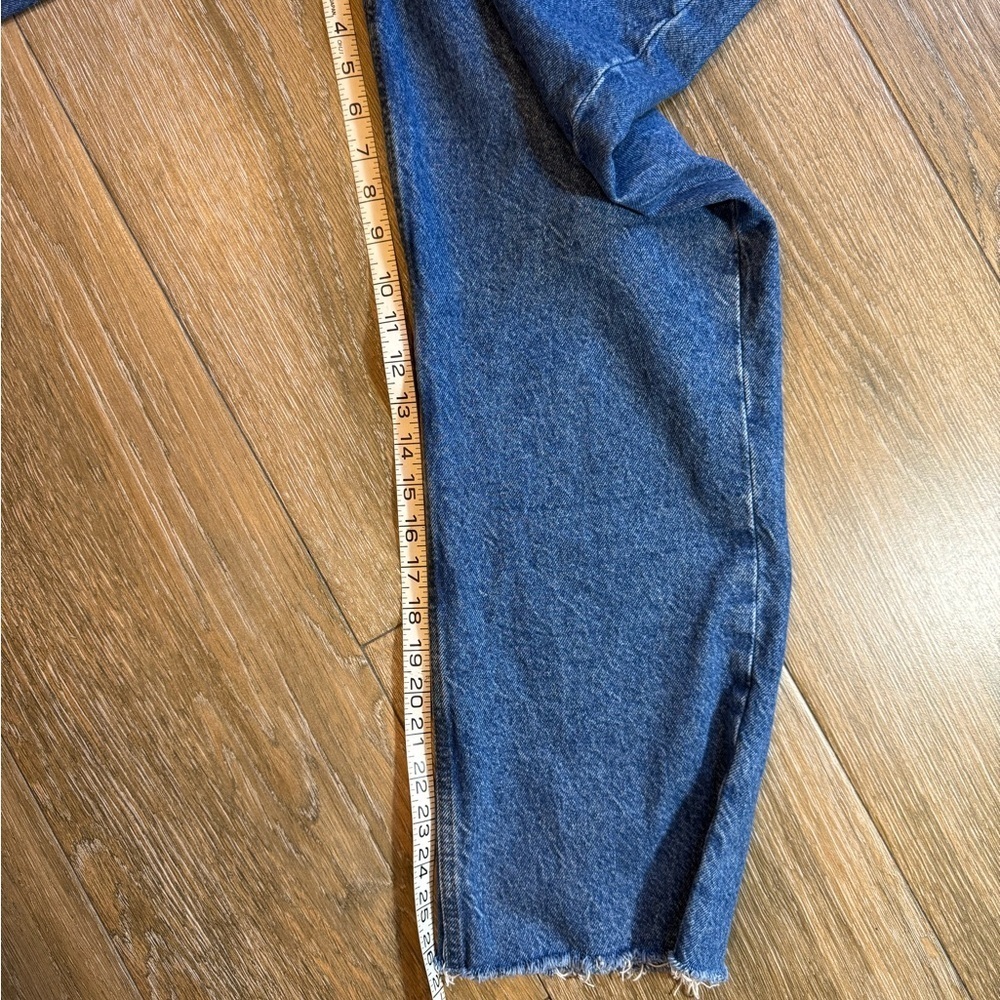 BDG straight leg, high waist, button fly cropped raw edge jeans size 28 - Picture 5 of 12